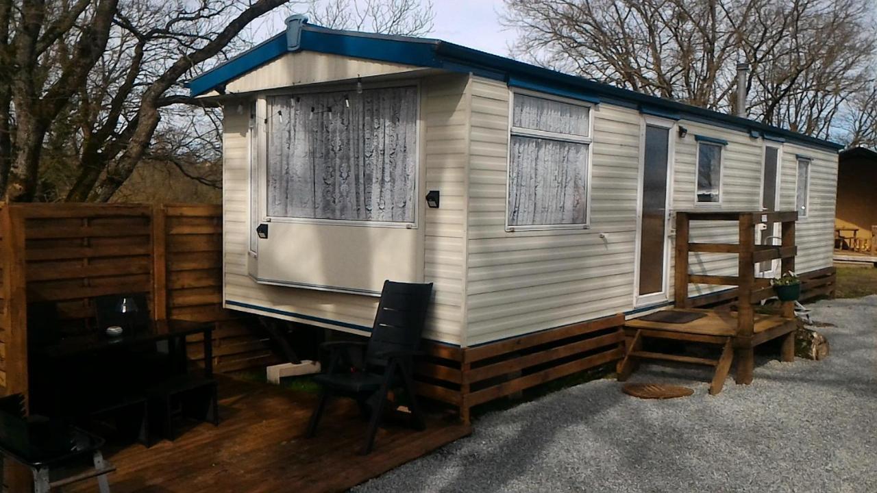Camping Du Puy Rond Бресюир Экстерьер фото